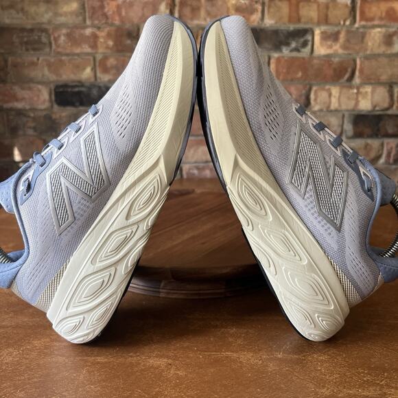 New Balance FF X 880 V15 Women’s size 9 Blue Cream Road Running Shoes Sneakers - Picture 6 of 16